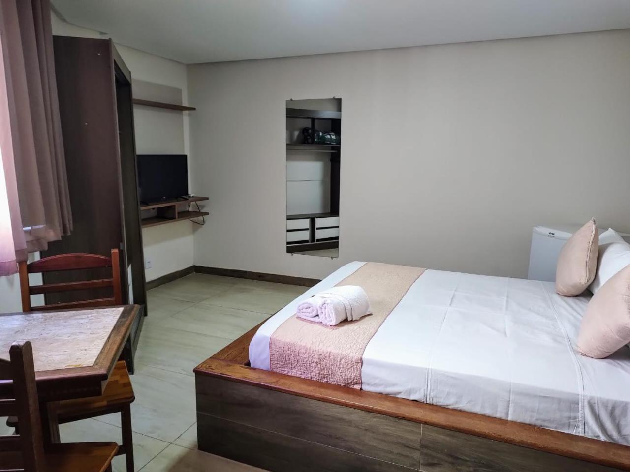 Quarto Duplo